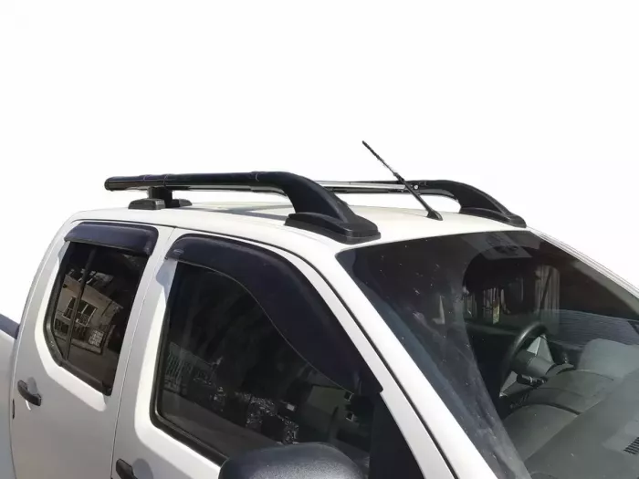 Рейлинги с поперечинами Nissan Navara III (D40; 05-14) - Shark (чёрные) 6