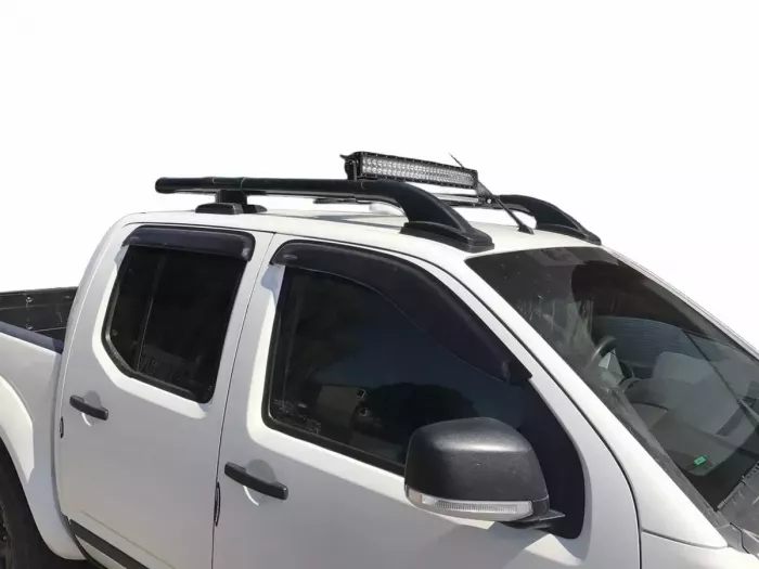 Рейлинги с поперечинами Nissan Navara III (D40; 05-14) - Shark (чёрные) 8
