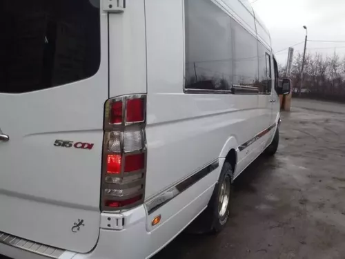 Хром накладки на задні ліхтарі Mercedes Sprinter W906 (06-18) - нержавіюча сталь 3