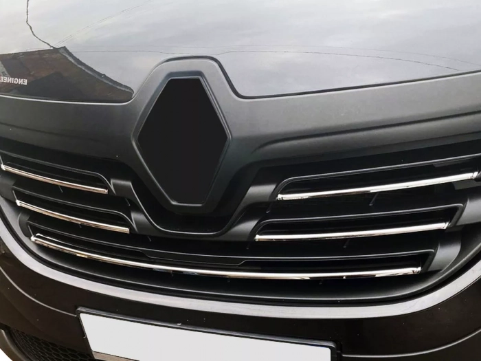 Хром накладки на решітку Renault Trafic III (14-19) - Carmos 3