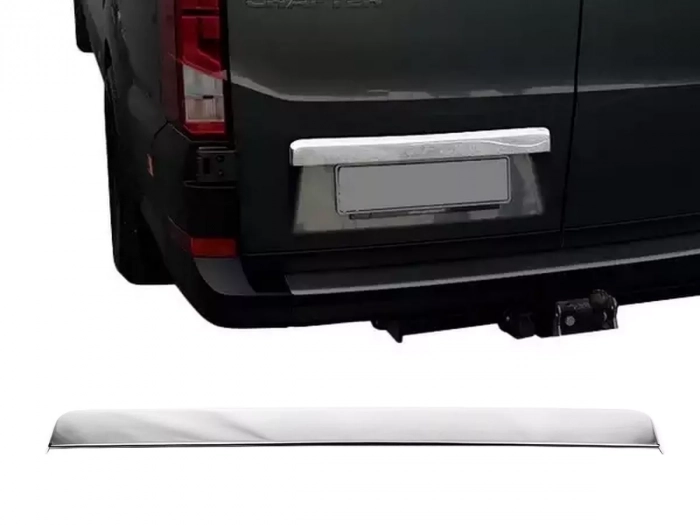 Хром накладка над номером VW Crafter II (17-) - Carmos (без камери) 1