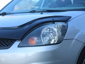 Дефлектор капота Ford Fiesta Mk6 (02-08) - Cappafe 4