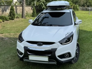 Накладка под передний бампер Hyundai ix35 (10-15) - центральная 4