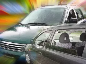 Дефлекторы окон Mitsubishi Space Wagon (97-03) - Heko (вставные) 4