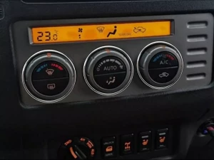 Кольца на ручки печки Nissan Navara III (D40; 05-14)