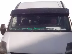 Козирок лобового скла Nissan NV400 / Opel Movano A/B / Renault Master II/III / Iveco Daily II (98-24) 5