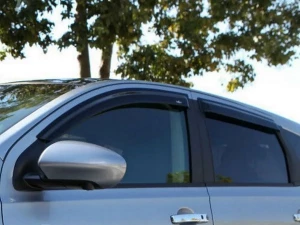 Дефлекторы окон Nissan Qashqai+2 (08-13) - Hic (накладные) 2