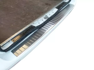 Накладка на задний бампер Mercedes Vito / V W447 (14-) - Omsa (глянцевая) 8