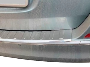 Накладка на бампер Opel Astra J (10-16) Sports Tourer - Carmos 2