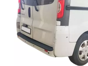 Накладка на бампер Opel Vivaro A / Renault Trafic II (01-14) - CappaFe (ABS) 6