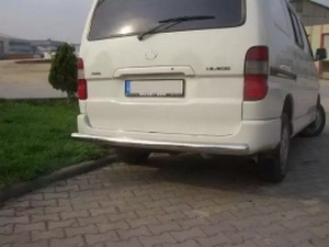 Защита задняя Toyota Hiace (04-) - труба прямая 3