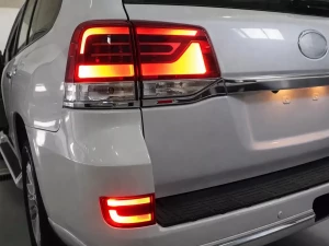 Ліхтарі заднього бампера Toyota LC200 (16-21) - LED червоні 3