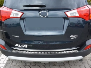 Накладка на задний бампер Toyota Rav4 IV (XA40; 13-15) - Avisa 4