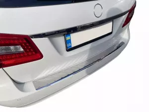 Накладка на бампер Mercedes E W211 (02-09) Универсал - Carmos 8