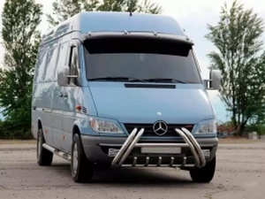 Кенгурятник Mercedes Sprinter W901 (95-06) - загибом в бампер 2