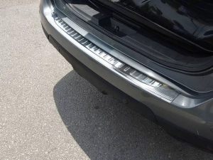 Накладка на задній бампер Nissan X-Trail T32 / Rogue (14-21) - Omsa 3