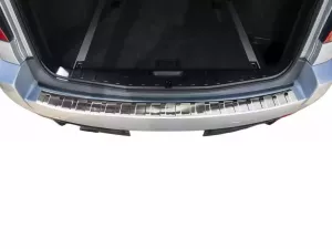 Накладка на задній бампер BMW X3 E83 (06-10) - Avisa 3