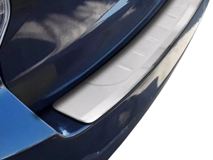 Накладка на задній бампер Subaru Forester IV (SJ; 14-18) - Omsa 4