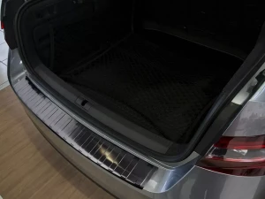 Накладка на задній бампер Skoda Superb III (3V; 15-24) Liftback - Avisa (чорна) 3