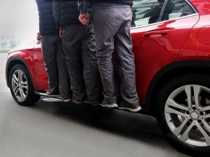 Пороги боковые Mercedes GLA X156 (13-20) - оригинал стиль 2