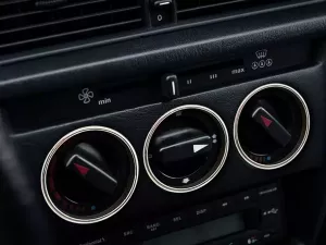 Кольца на ручки печки Mercedes W201 (190) (82-93) - чёрная консоль 2