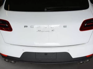 Накладка на задний бампер Porsche Macan I (95B; 14-26) - Avisa (серебряная) 6