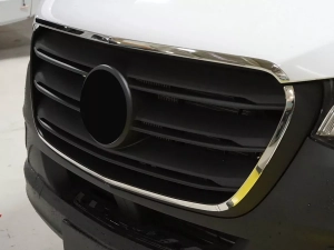 Хром окантовка решётки Mercedes Sprinter W907 (19-) 7
