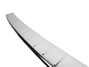 Накладка на задній бампер Skoda Octavia A5 (05-09) Універсал - Nitto (хром) 2