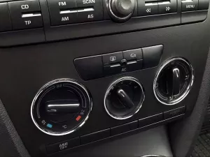 Кільця на ручки пічки Skoda Octavia A5 (04-08) - без кондиціонера 2