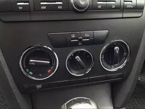 Кільця на ручки пічки Skoda Octavia A5 (04-08) - без кондиціонера 3