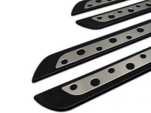 Накладки на пороги Kia Niro I (DE; 17-22) - DotLine серія 3