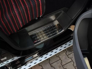 Накладки на пластиковые пороги Citroen Jumpy III (17-) - Omsa (3 шт) 4