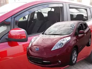 Дефлектори вікон Nissan Leaf I (ZE0; 10-17) - Heko (вставні) 3