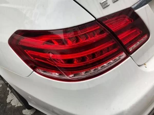 Фонари задние Mercedes E W212 (13-16) Sedan - LED красные 7