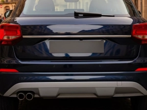 Хром накладка над номером Audi Q2 (16-23) 5