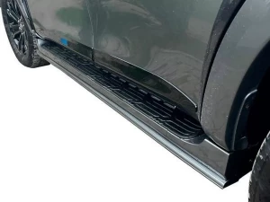 Пороги боковые Nissan Patrol Nismo (Y62; 20-) - OEM (черные)