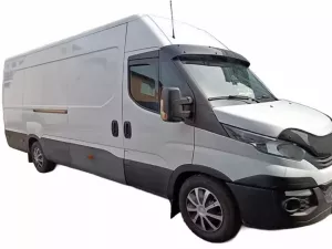 Козирок лобового скла Iveco Daily III (14-) 6