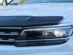 Дефлектор капота VW Tiguan II (16-23) EU - Cappafe (поликарбонат) 6