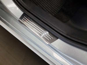 Накладки на пороги Skoda Kamiq (NW4; 19-) - Avisa (срібні) 6