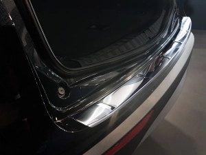 Накладка на бампер Alfa Romeo Stelvio (949; 17-) - Avisa (серебряная) 5
