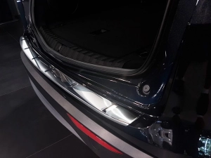 Накладка на бампер Alfa Romeo Stelvio (949; 17-) - Avisa (серебряная) 7