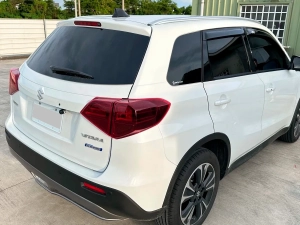 Дефлекторы окон Suzuki Vitara II (15-) - Hic (накладные) 5