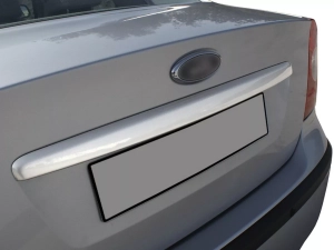 Хром накладка над номером Ford Focus II (04-10) Sedan - Omsa Line 4