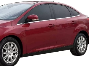 Хром нижні молдинги вікон Ford Focus III (C346; 11-18) Седан - Omsa Line 3