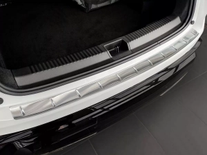 Накладка на задний бампер Renault Espace VI (23-) - Avisa (серебряная) 4