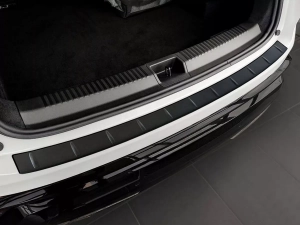 Накладка на задний бампер Renault Espace VI (23-) - Avisa (чёрная) 4
