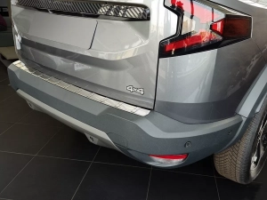 Накладка на задній бампер Dacia Bigster (24-) - Avisa (срібна) 6