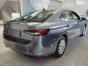 Накладка на задній бампер Skoda Superb IV (3Y; 24-) Liftback - Avisa (чорна) 8