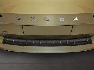 Накладка на задній бампер Skoda Superb IV (3Y; 24-) Універсал - Avisa (графітова) 6