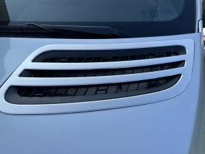 Хром на повітрозабірники Mercedes Sprinter W907 (19-) - Omsa 6